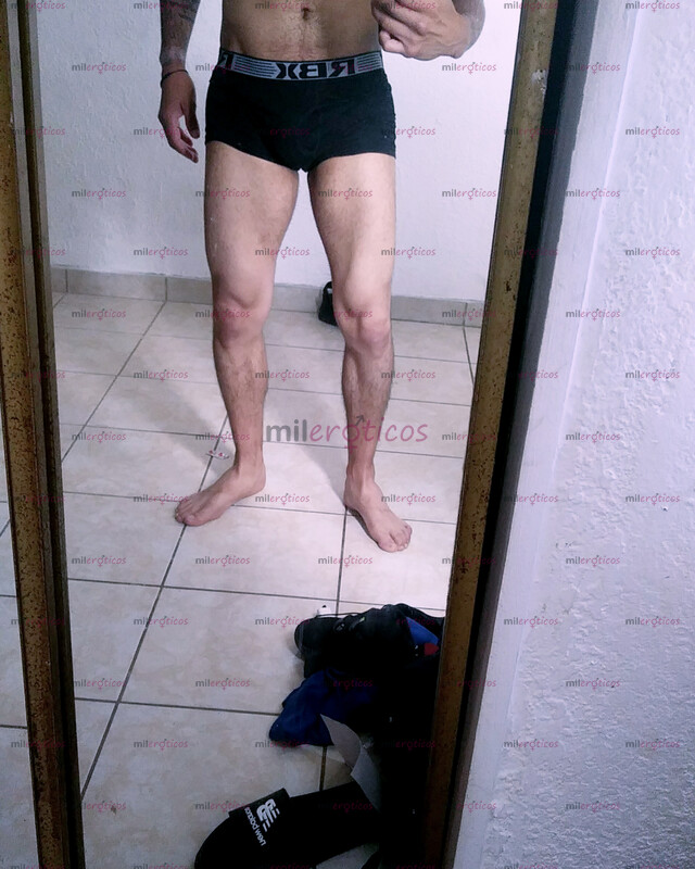 FOTOS DE VERGA DURA LECHERA DE 21CMS CON CANICA PARA DARTE MAS PLACER