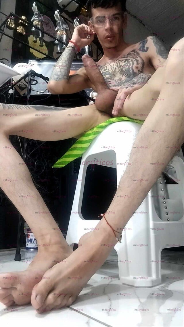 FOTOS DE YO MEN FLACO BLANCO ACTIVO TATUADO VENTA DE VIDEITOS CASEROS Y VIDEO LLAMADAS