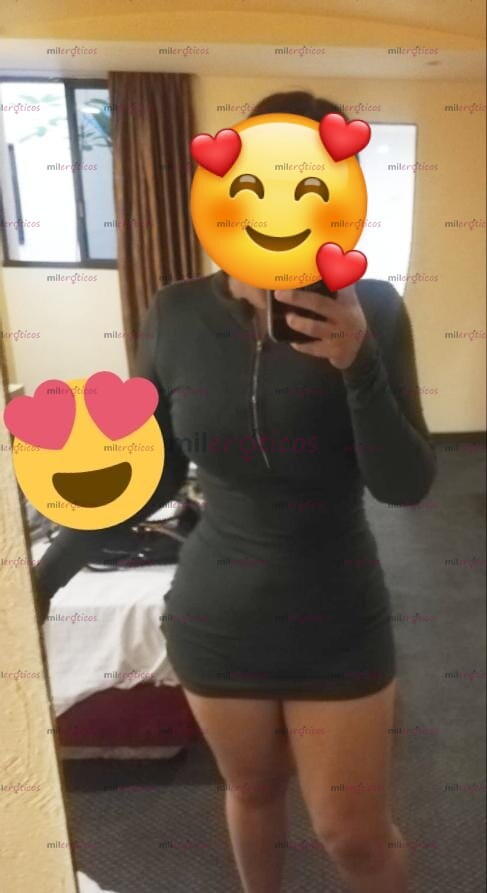 FOTOS DE MITZY SEXI Y DISPUESTA A SACARTE TODA TU LECHITA