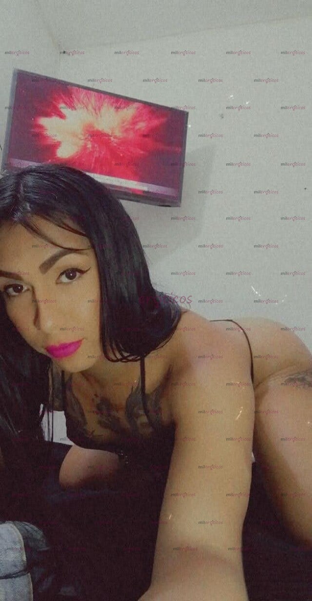 CHICA TRANS SE MASTURBA EN VIVO MIENTRAS DERRAMA SEMEN BIEN RICO (24622291)  - MILERÓTICOS