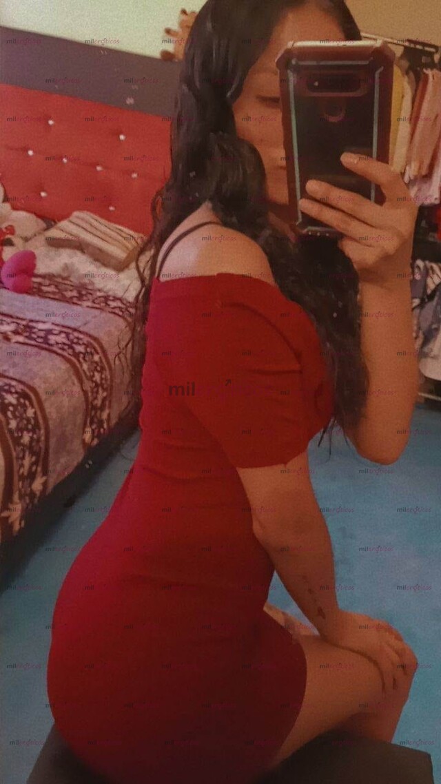 FOTOS DE TENGO 23 AÑOS UNA CHICA JOVEN Y ENCATADORA TE GUTARA MUCHO