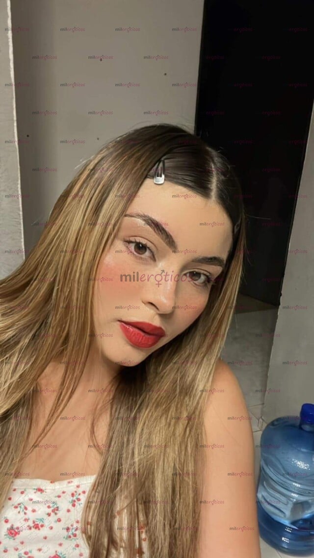 FOTOS DE ESCARLETH GÜERITA NALGONA BONITA FIESTERA Y MUY HORNY