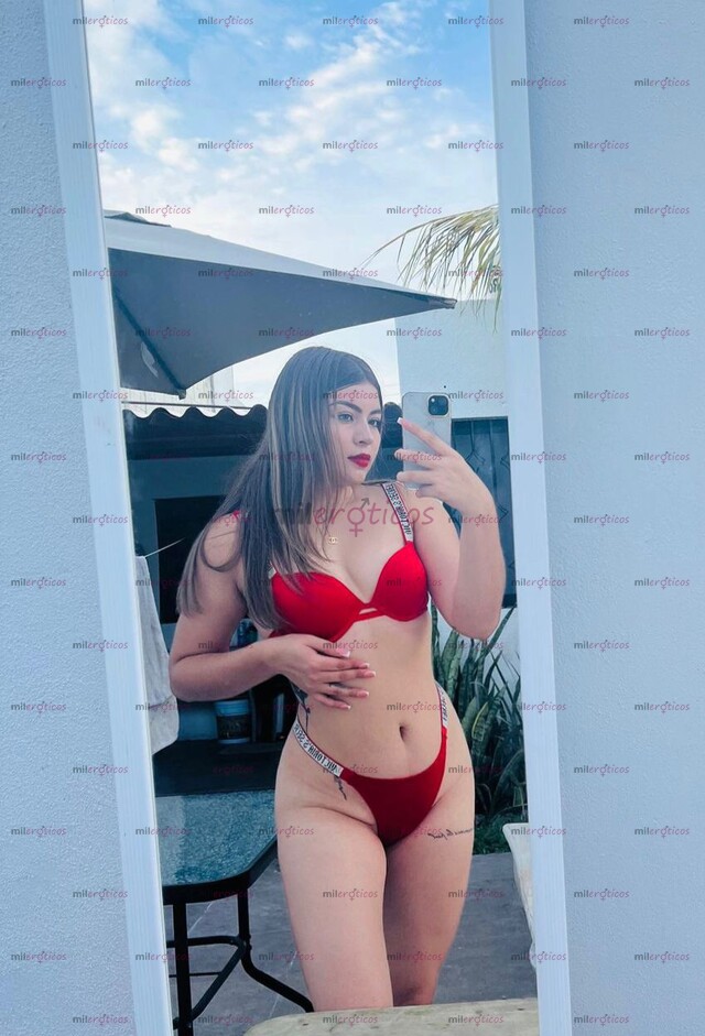 FOTOS DE ESCARLETH GÜERITA NALGONA BONITA FIESTERA Y MUY HORNY