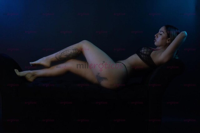 FOTOS DE SOY ALISON UNA NENA APRETADITA BONITA CACHONDA Y AMANTE DEL SEXO