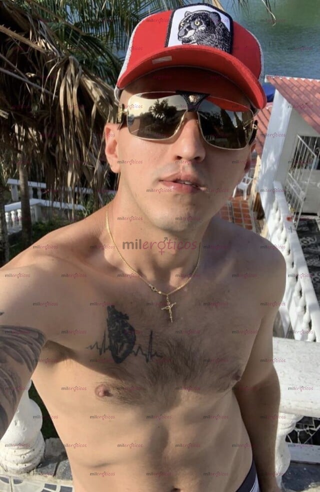 FOTOS DE COLOMBIANO SEXY SERIO EDUCADO ATIENDE MUJERES Y PAREJAS SWINGER