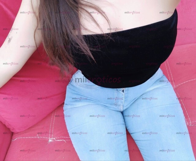 FOTOS DE TE GUSTARÍA TENER MIS NALGUITAS ARRIBA DE TI DISFRUTANDO DE UNOS SENTONES RICOS