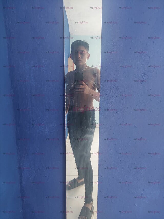 FOTOS DE HOLA ME LLAMO ANTONI TENGO 23 AÑOS DISPONIBLE 24HRS PASIVO O ACTIVO $900 SIN LU