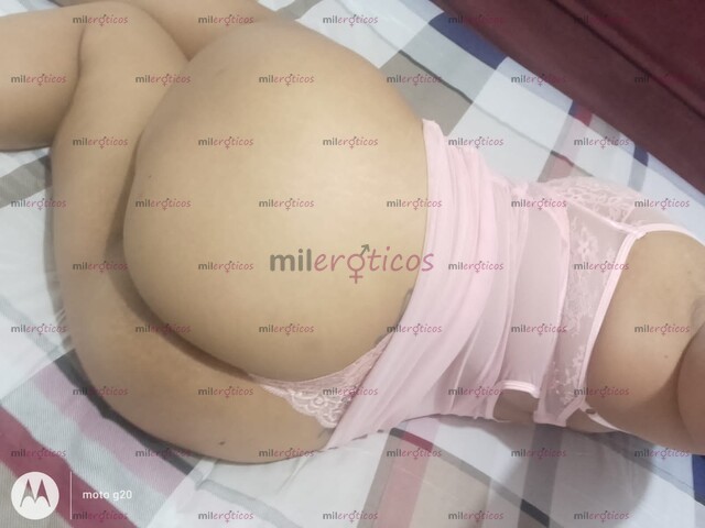 FOTOS DE VIOLETA CHAPARRITA NALGONA RIQUÍSIMO SERVICIO