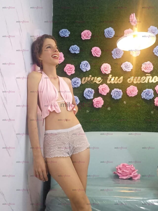 FOTOS DE SOY LA PUTA CON LA CUCA MÁS PROFUNDA DE LA PÁGINA Y LA MEJOR HACIENDO GARGANTA P