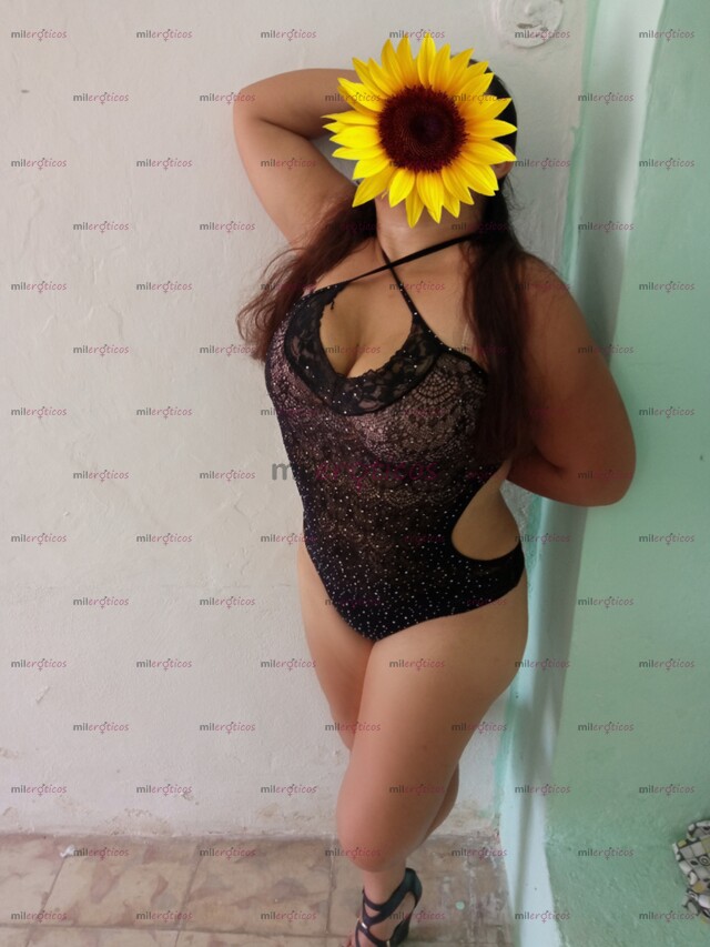 FOTOS DE PUTITA NALGONA CALIENTE CON RICAS BUBIS ACCESIBLE