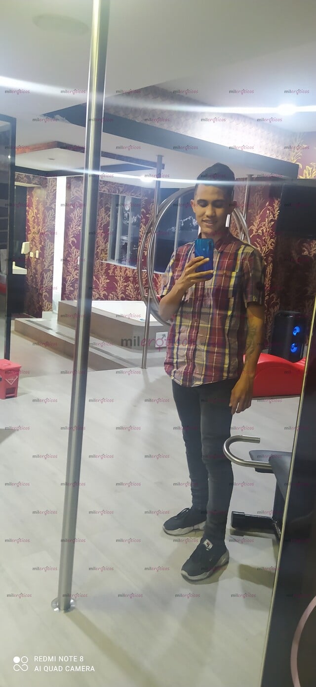 FOTOS DE PROMOCIÓN A 50MIL AQUELLAS DAMAS DESEOSAS DE PASARLA CON UN CHICO JOVEN, VERGON