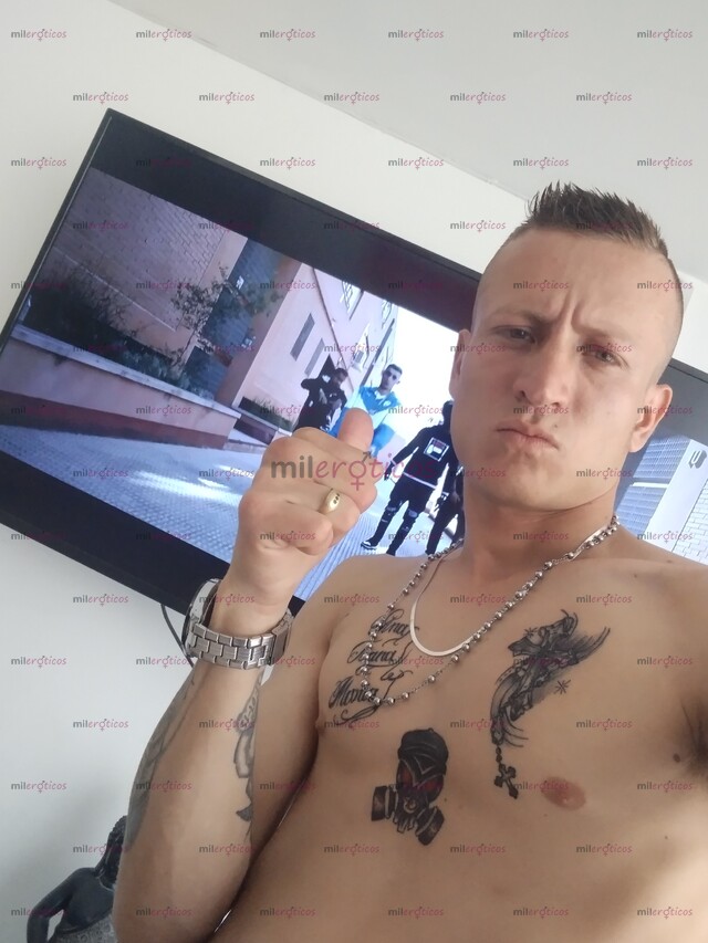 FOTOS DE ACA MACHO VERGON LECHERO DISPONIBLE 21 CM DISPUESTO A COMPLACERTE AL MÁXIMO.