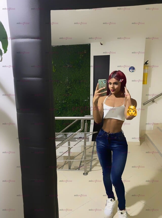 FOTOS DE VEN Y DISFRUTAS . GATITA DISPONIBLE PARA DARTE EL MEJOR SEXO !EN BELLO