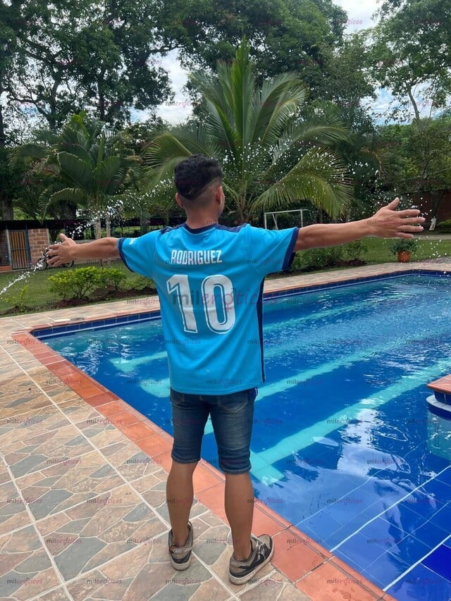 FOTOS DE DIPONIBLE SOLO PARA COMPLACERTE, JOVEN COSTEÑO, PINTA SERIO. SOY ACTIVO VERGA...