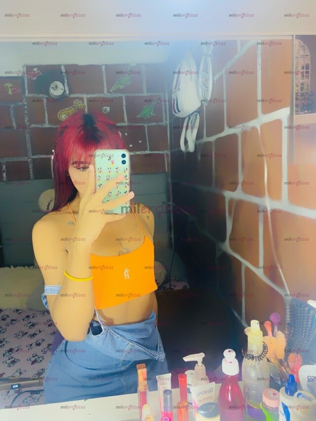 FOTOS DE VEN Y DISFRUTAS . GATITA DISPONIBLE PARA DARTE EL MEJOR SEXO !EN BELLO