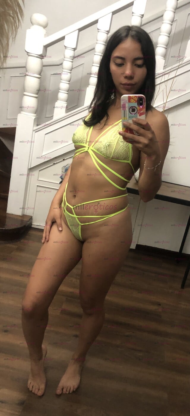 FOTOS DE MORENITA DISPUESTA A DARTE MASAJE,BESOS Y MUCHO PLACER