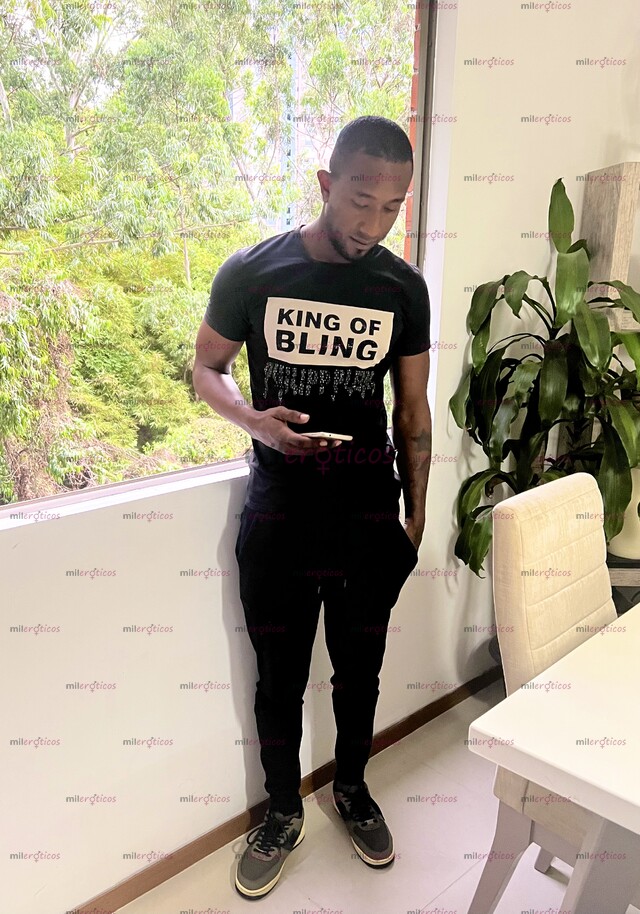 FOTOS DE AQUILES ESCORT INTERNACIONAL SUPER DOTADO