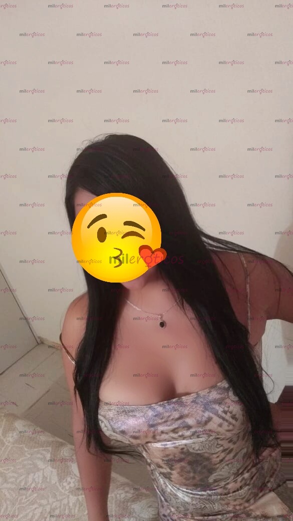 FOTOS DE MUÑECA ENCANTADORA SENSUAL Y ELEGANTE SUPER CACHONDA Y CON GANAS DE TI