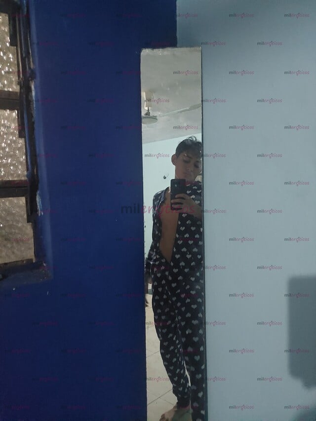 FOTOS DE HERMOSO CHICO PASIVO O ACTIVO DISPONIBLE 24HRS DISCRETO Y GUAPO $900 SIN LUGAR