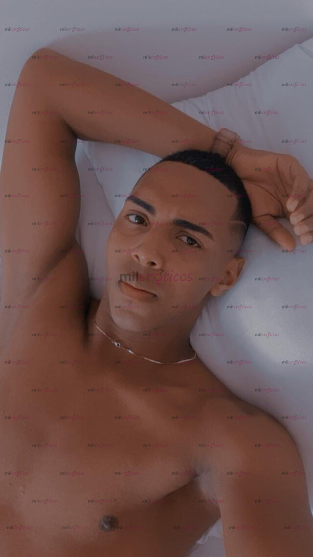 FOTOS DE COLOMBIANO DE 1 93 CM VERGON MORBOSO Y FETICHISTA DE VISITA