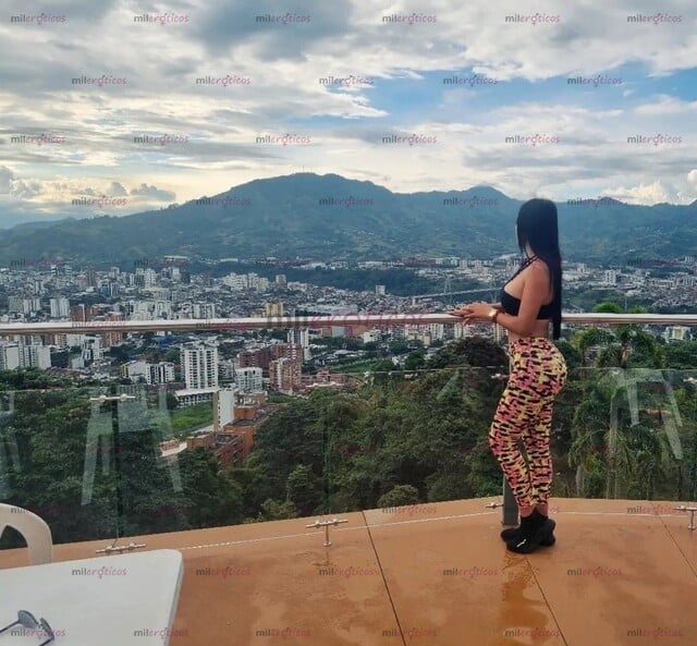 FOTOS DE ZORRA RICA ENCANTO DE MUJER EN LA CAMA VEN PARA SACIARTE