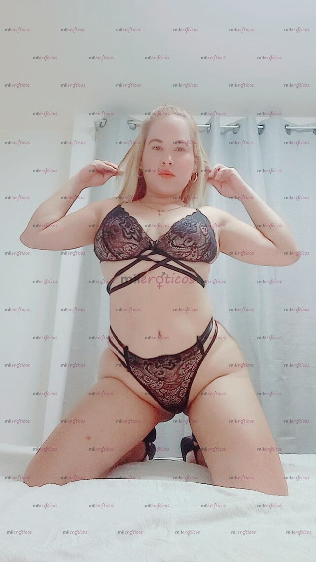 FOTOS DE HOLA BB TU RUBIA TIFANNY LLEGÓ PARA TI .