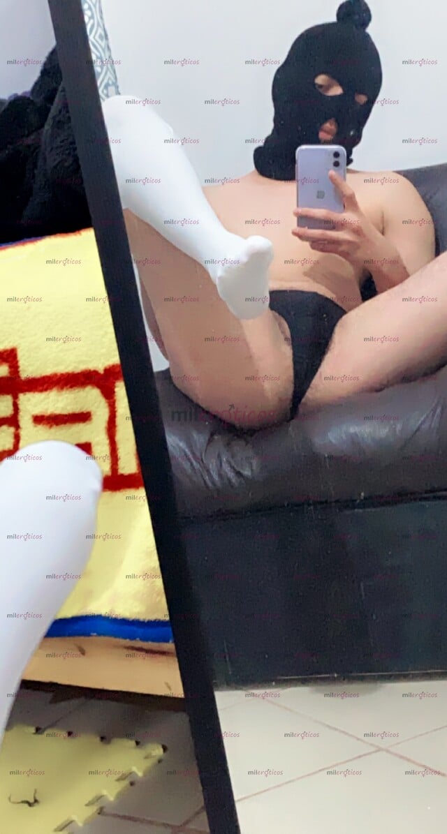 FOTOS DE MORRITO VARONIL CALIENTE Y ENTRON DISPUESTO A CUMPLIR TUS FANTASÍAS MÁS EROTICAS