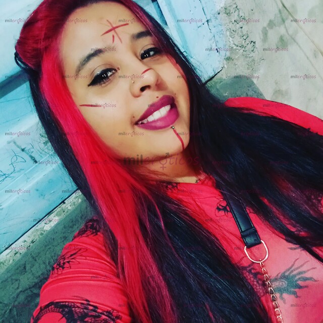 FOTOS DE PELINEGRA DE MENTE ABIERTA Y MUCHAS GANAS DE CONOCERTE