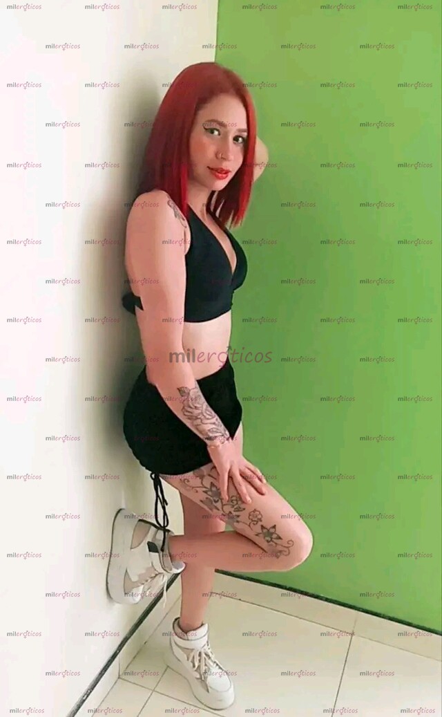 FOTOS DE UNA FLACA MUY DIVINA PERRITA Y MUY SEXY Y DISPUESTA A COMPLACERTE