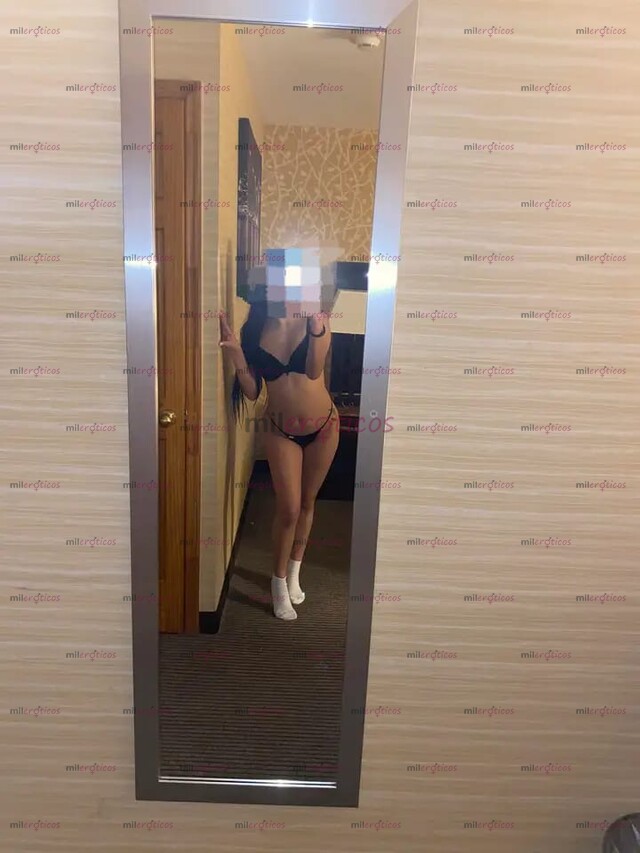 FOTOS DE SOY LA DIOSA DEL PLACER VACÍA TU LECHITA EN MIS NALGUITAS