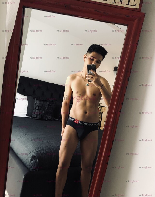 FOTOS DE DE GUADALAJARA, CHAVO DELGADO Y COMPLACIENTE.SEXO,DIVERTIDO Y VERSATIL