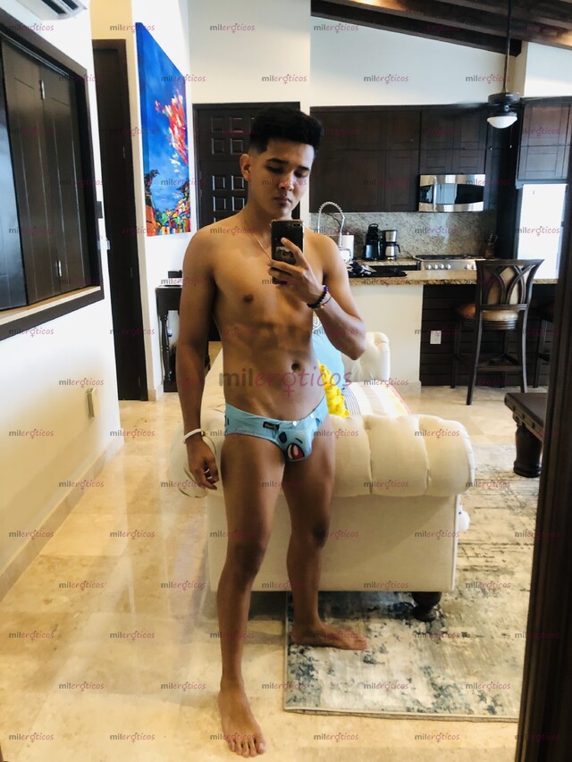 FOTOS DE DE GUADALAJARA, CHAVO DELGADO Y COMPLACIENTE.SEXO,DIVERTIDO Y VERSATIL