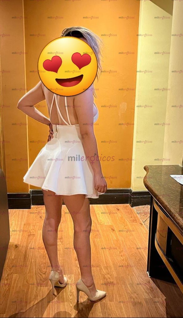 FOTOS DE RUBIA SEDUCTORA Y ATRACTIVA CON GANAS DE CONSENTIRTE