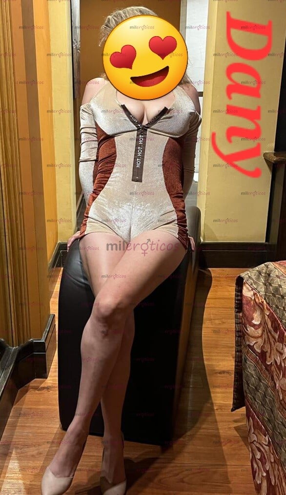 FOTOS DE RUBIA COMPLACIENTE DESEOSA DE SEXO DESENFRENADO 8131183858 LLAMAME