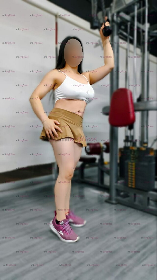 FOTOS DE TE GUSTAN MIS CHICHOTAS! COMPLACIENTE, CACHONDA Y BIEN TRAGONA DE VERGA