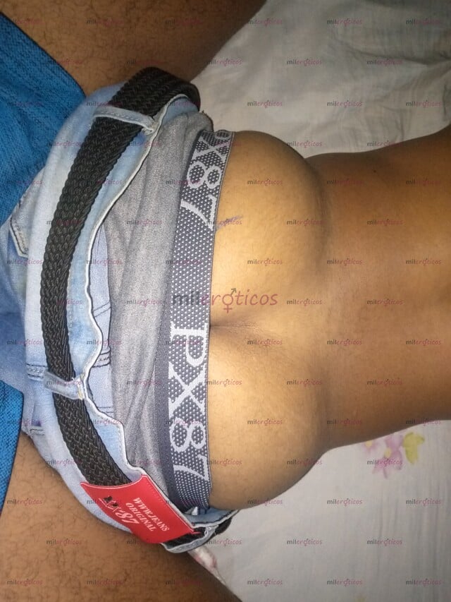 FOTOS DE MORENO RICO DISPUESTO A DARTE RATOS LLENOS DE PLACER Y COMPLACERTE EN TODO