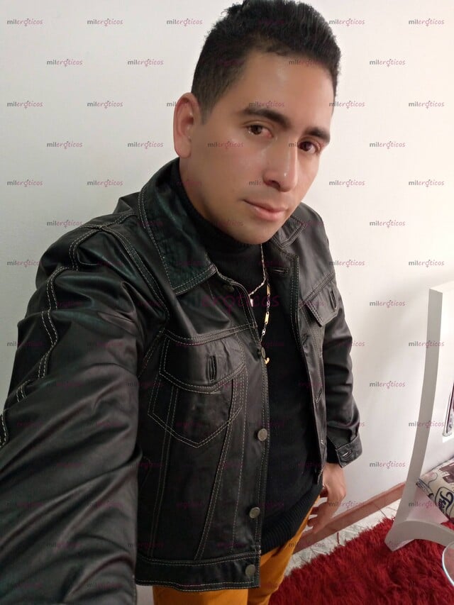 FOTOS DE SOY ALEXANDER SERIO Y DISCRETO VERGA GRUESA Y POTENTE