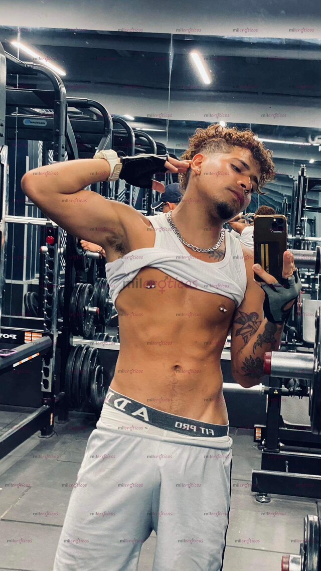 FOTOS DE HETERO TALADRA CULO VERGA GRUESA CON ARTA LECHE