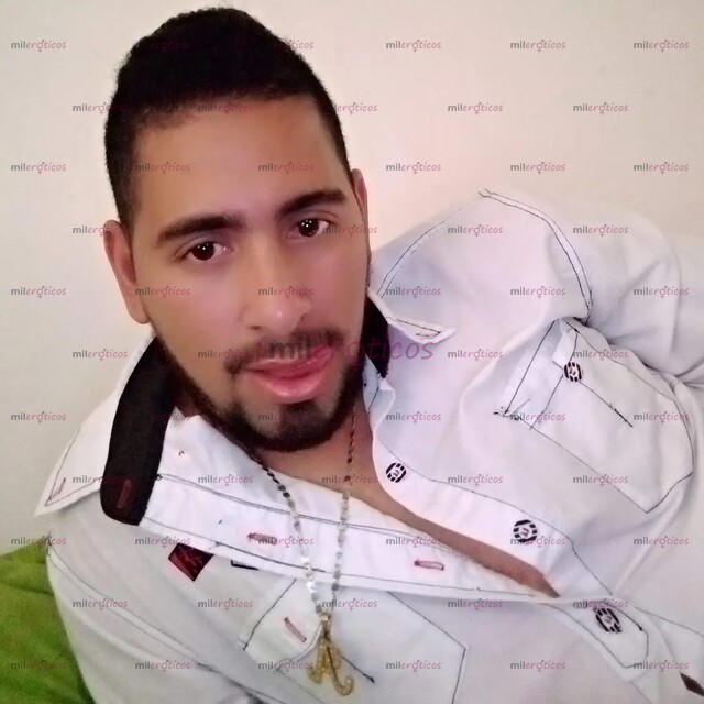 FOTOS DE SOY ALEXANDER SERIO Y DISCRETO VERGA GRUESA Y POTENTE