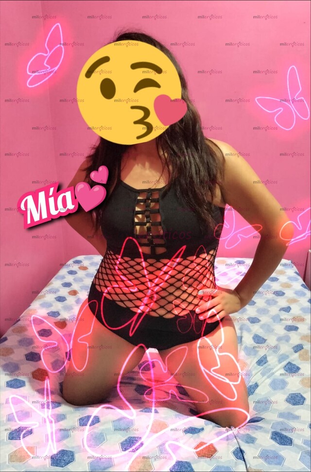 FOTOS DE SOY MIA ESTOY LISTA PARA COMPLACERTE..... COMEME COMPLETITA AMOR
