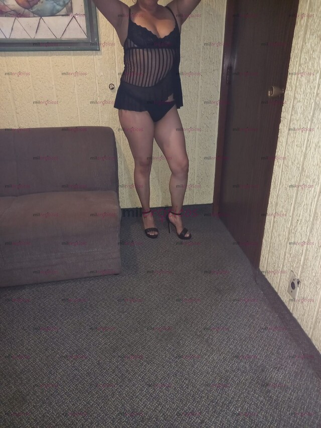 FOTOS DE HOLA SOY MONNY CASADA INFIEL ,MUY COMPLACIENTRE