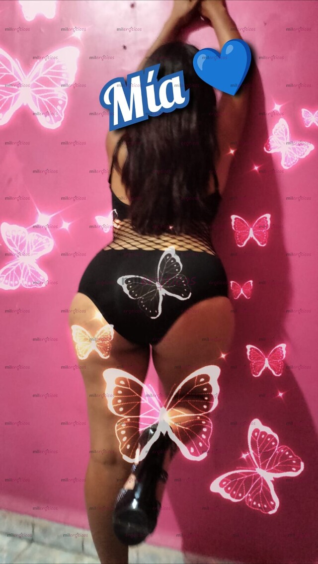 FOTOS DE SOY MIA ESTOY LISTA PARA COMPLACERTE..... COMEME COMPLETITA AMOR