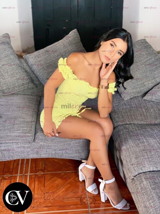 FOTOS DE NENA FLAQUITA Y CALIENTE, POSICIONES ILIMITADAS, BESOS HUMEDOS Y MÁS BEBÉ.