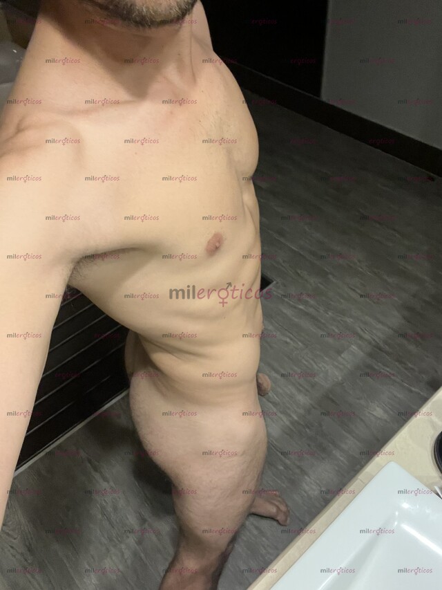FOTOS DE SEXY JOVEN CALIENTE Y CACHONDO CON MUCHA LECHE Y DURAZNO PARA TI