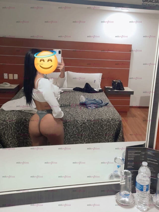 FOTOS DE HERMOSA CHICA COLOMBIANA VEN Y DISFRUTEMOS DE HACER EL AMOR