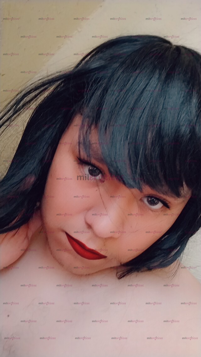 FOTOS DE CHICA TV PASIVA BARATA, DESEOSA DE COMPLACERTE EN TUS MÁS OSCURAS FANTASÍAS