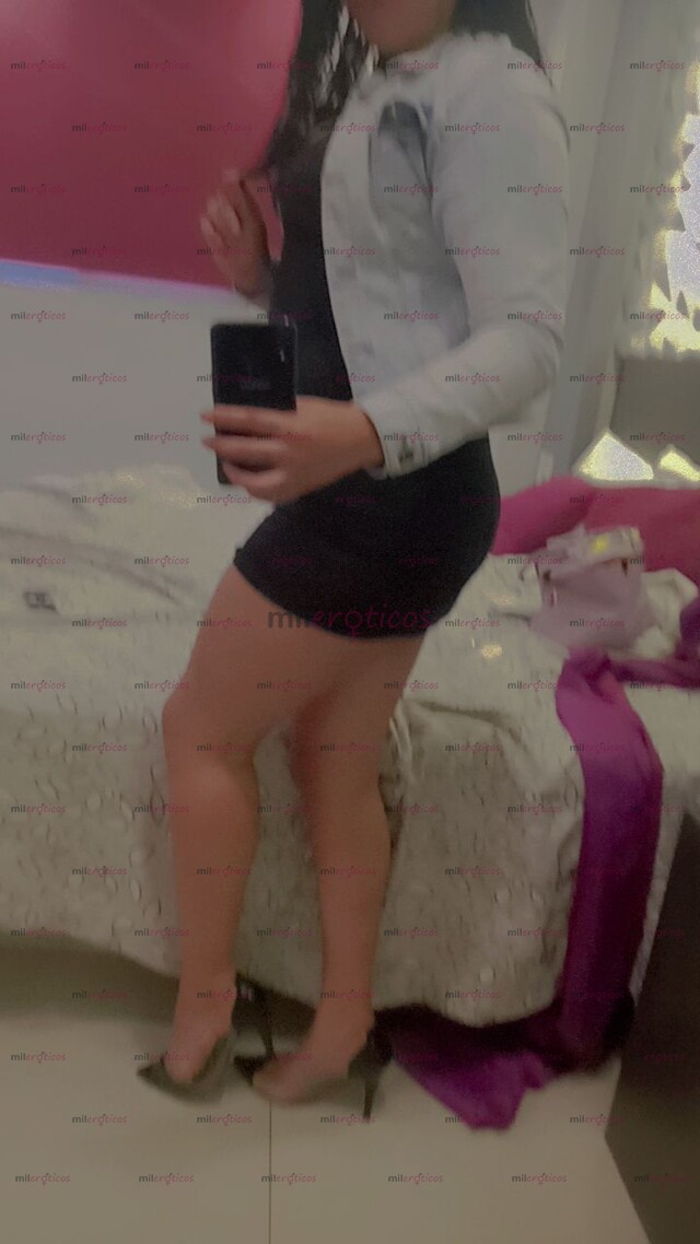 FOTOS DE HOLA BEBÉ SOY UNA CHICA MUY SEXY SENSUAL ME GUSTARÍA CONOCERTE Y PASAR UNA NOCHE