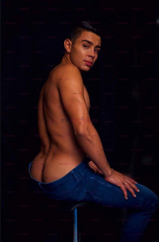 FOTOS DE NOVEDAD Y EXCLUSIVIDAD 3207695534 CHICO PORNO DE ALTA CATEGORÍA 3207695534