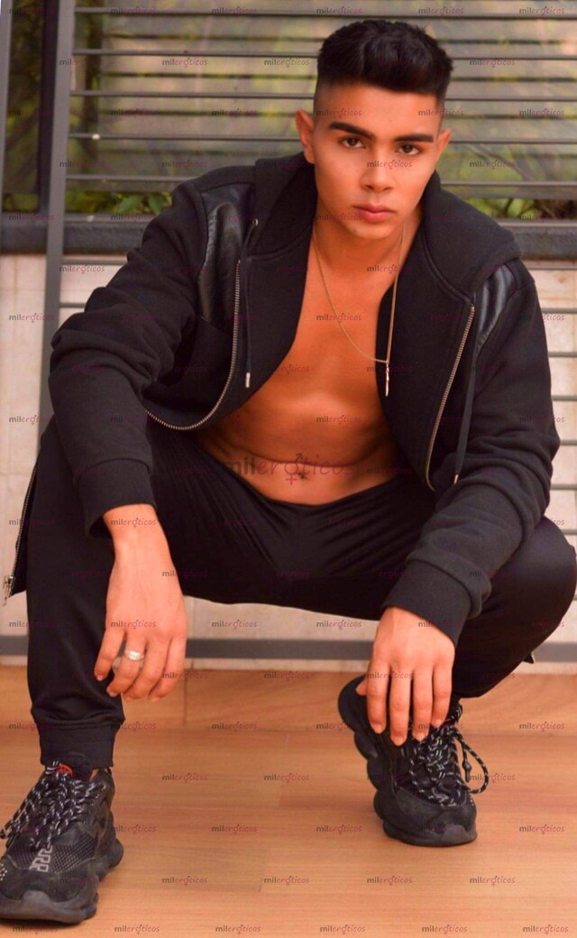 FOTOS DE NOVEDAD Y EXCLUSIVIDAD 3207695534 CHICO PORNO DE ALTA CATEGORÍA 3207695534