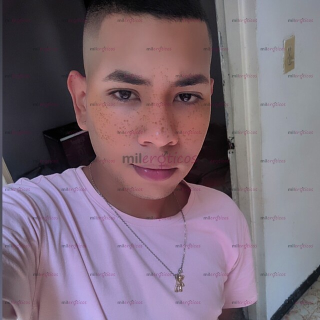 FOTOS DE POLLO 100% PASIVO VARONIL, NALGON, DESCOMPLICADO.